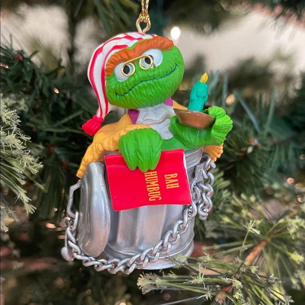 Disney Grolier Vintage Oscar the Grouch Collectible Christmas Ornament